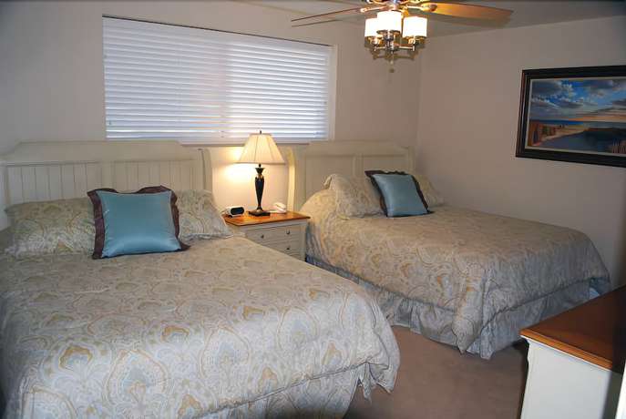 Imagen de la habitación del Hotel Capri Beach Accommodations. Foto 3