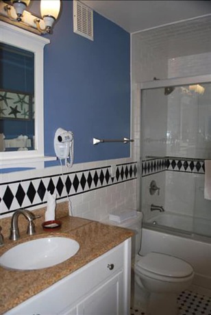 Imagen de la habitación del Hotel Capri Beach Accommodations. Foto 5
