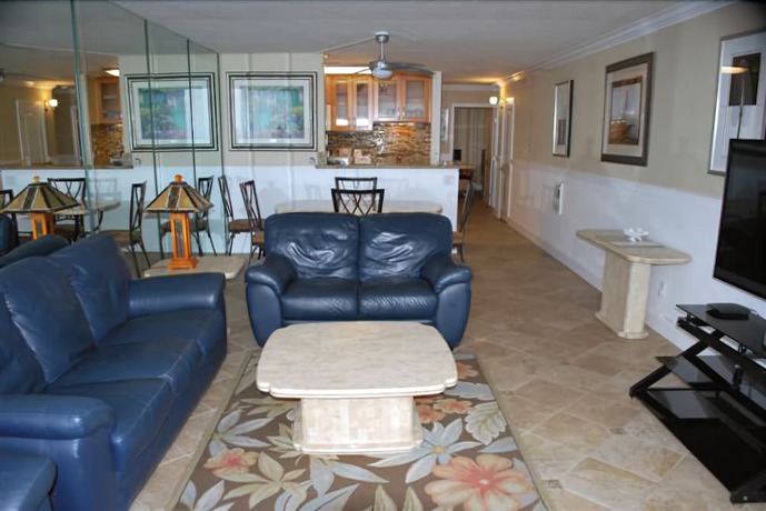 Imagen de la habitación del Hotel Capri Beach Accommodations. Foto 6