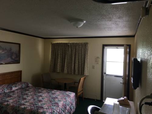 Imagen de la habitación del Hotel Capri By OYO Elwood, Wathena. Foto 5