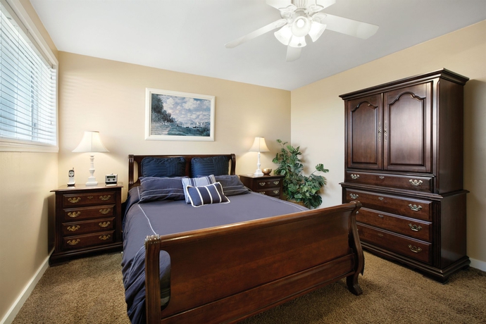 Imagen de la habitación del Hotel Capri By The Sea By All Seasons Resort Lodging. Foto 4