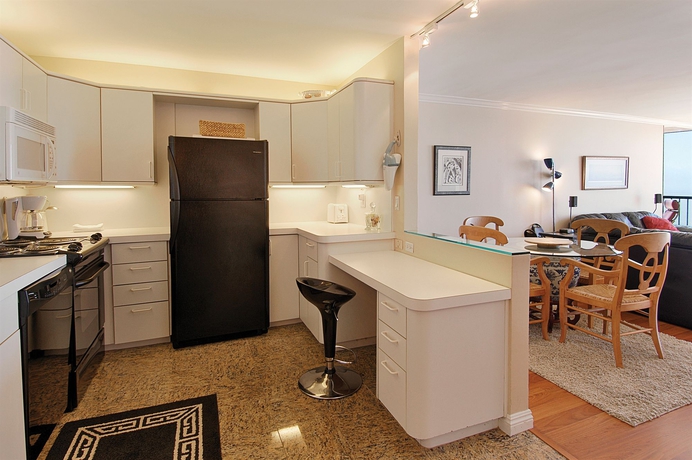Imagen de la habitación del Hotel Capri By The Sea By All Seasons Resort Lodging. Foto 5