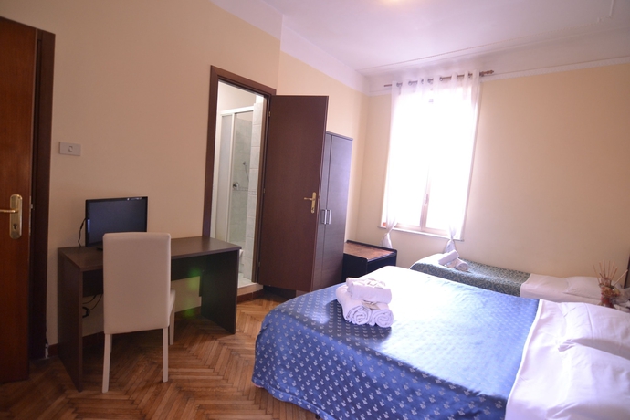 Imagen de la habitación del Hotel Capri, Castro Pretorio. Foto 3