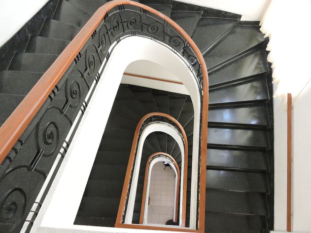 Imagen de los interiores del Hotel Capri De León México. Foto 17