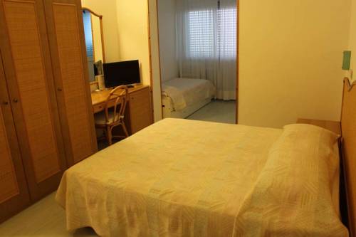 Imagen de la habitación del Hotel Capri, Grado. Foto 10