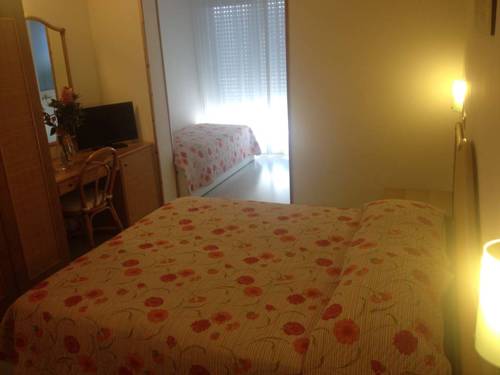 Imagen de la habitación del Hotel Capri, Grado. Foto 11