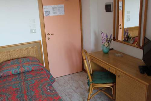 Imagen de la habitación del Hotel Capri, Grado. Foto 12
