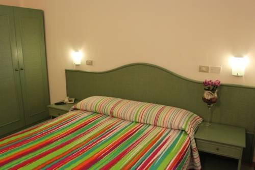 Imagen de la habitación del Hotel Capri, Grado. Foto 13