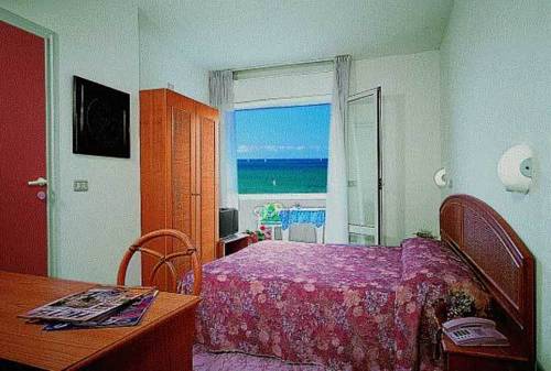 Imagen general del Hotel Capri, Grado. Foto 1