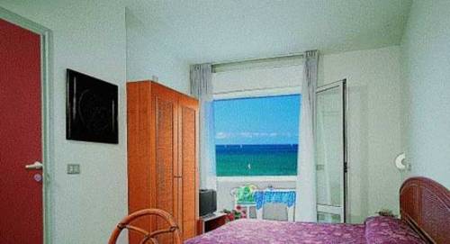 Imagen de la habitación del Hotel Capri, Grado. Foto 16