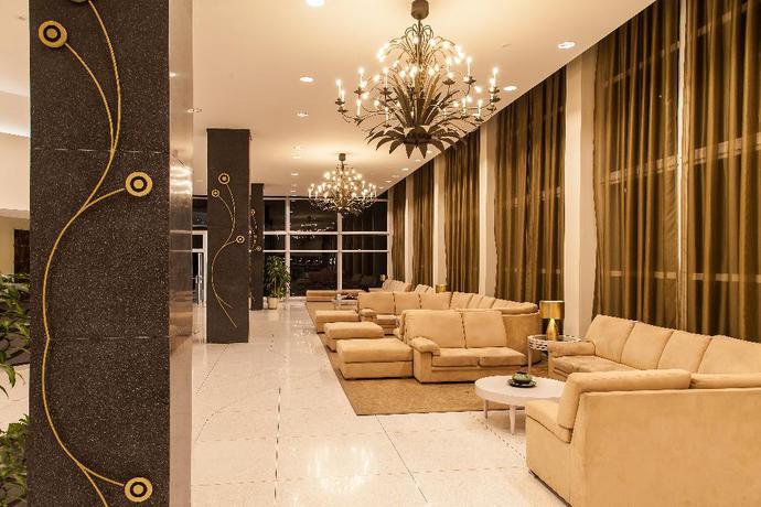 Imagen de los interiores del Hotel Capri La Habana. Foto 17