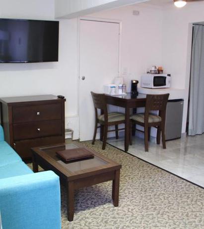Imagen de la habitación del Hotel Capri Laguna on the Beach - A Boutique. Foto 5