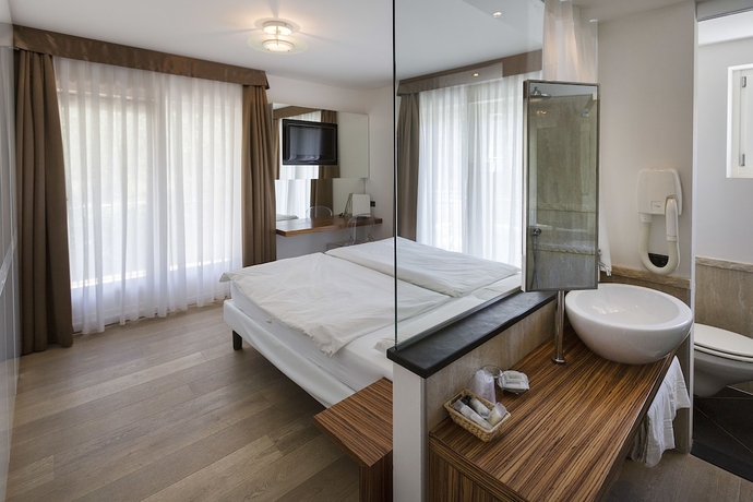 Imagen de la habitación del Hotel Capri, Malcesine. Foto 6