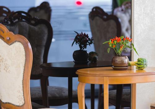 Imagen general del Hotel Capri, Plovdiv. Foto 2
