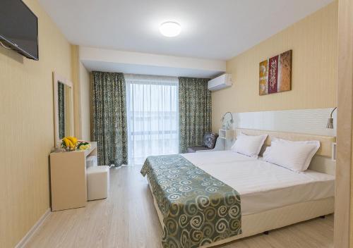 Imagen de la habitación del Hotel Capri, Plovdiv. Foto 18