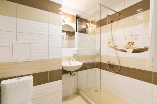 Imagen de la habitación del Hotel Capri, Plovdiv. Foto 19