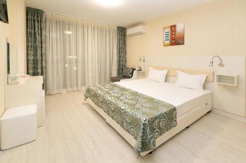 Imagen general del Hotel Capri, Plovdiv. Foto 12