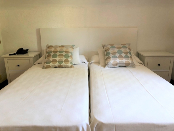 Imagen de la habitación del Hotel Capri, Sitges. Foto 13