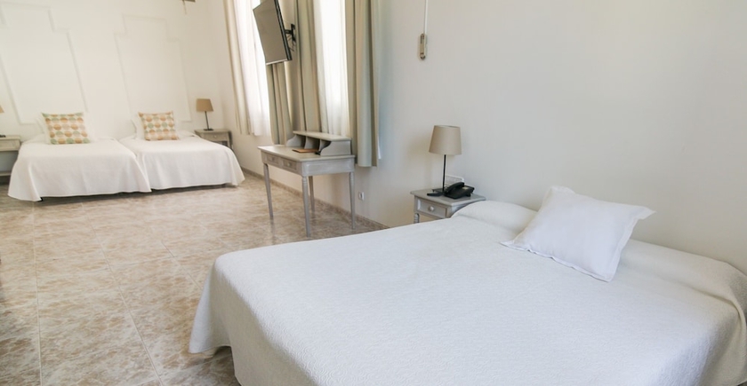 Imagen de la habitación del Hotel Capri, Sitges. Foto 16