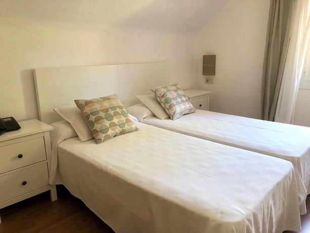 Imagen de la habitación del Hotel Capri, Sitges. Foto 17