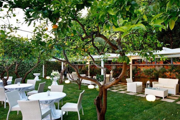 Imagen general del Hotel Capri, Sorrento. Foto 3