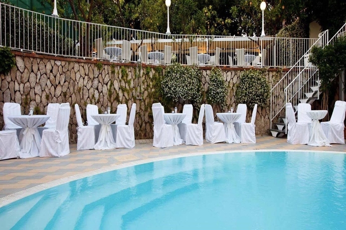 Imagen general del Hotel Capri, Sorrento. Foto 5