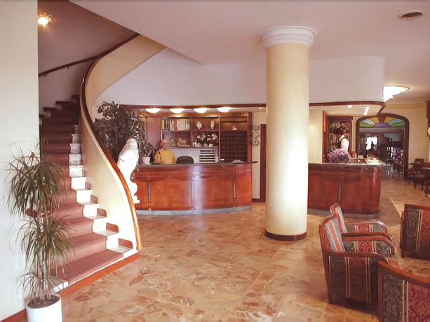 Imagen de los interiores del Hotel Capri & Residence. Foto 16