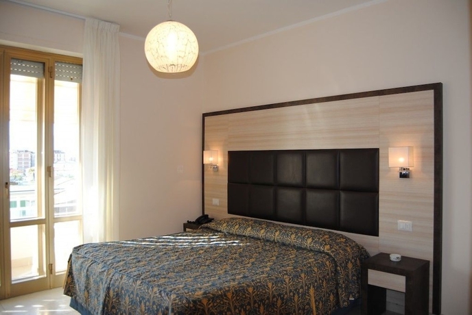 Imagen de la habitación del Hotel Capri & Residence. Foto 12