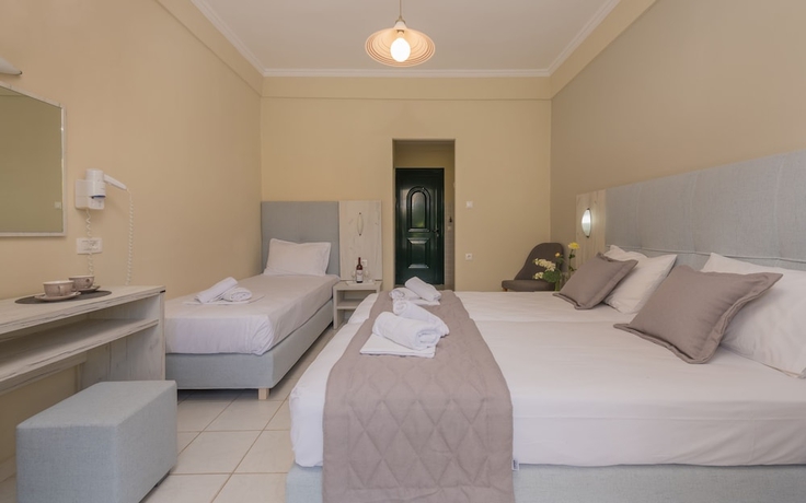 Imagen de la habitación del Hotel Capriccio Studios. Foto 5