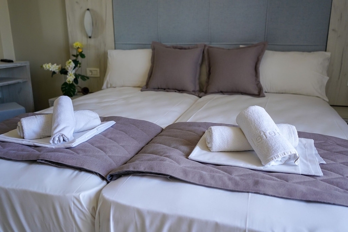 Imagen de la habitación del Hotel Capriccio Studios. Foto 10
