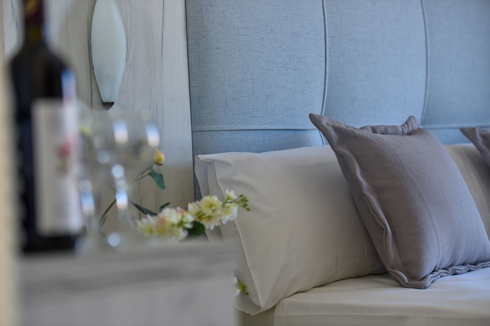 Imagen de la habitación del Hotel Capriccio Studios. Foto 11