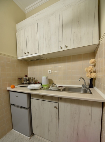 Imagen de la habitación del Hotel Capriccio Studios. Foto 13