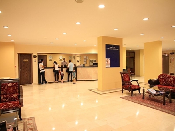 Imagen de los interiores del Hotel Caprice Beach. Foto 4