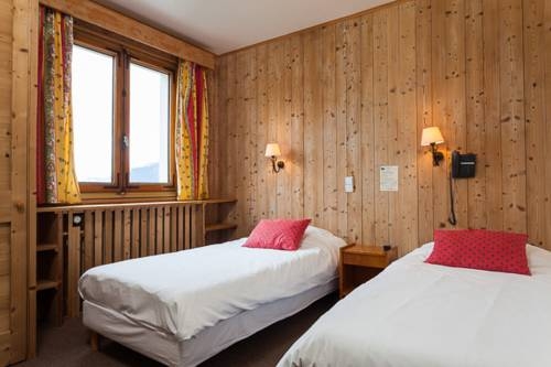 Imagen general del Hotel Caprice Des Neiges. Foto 4