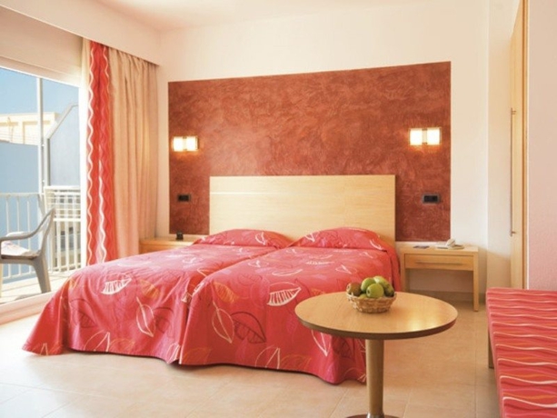 Imagen de la habitación del Hotel Capricho. Foto 3