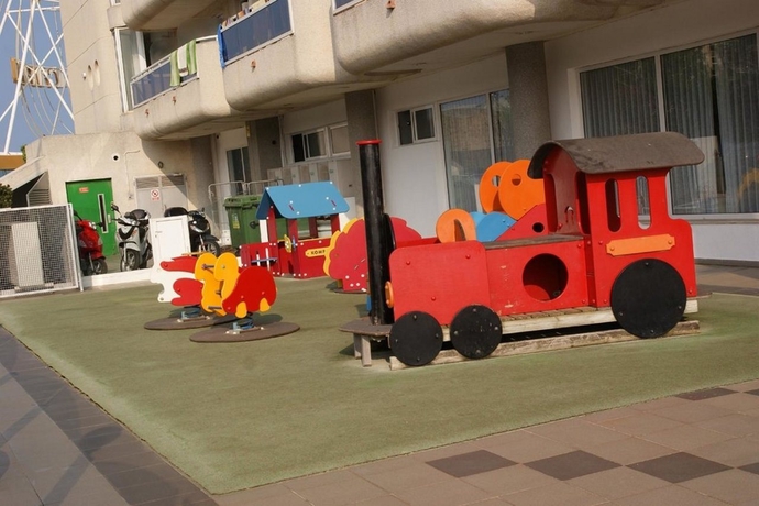 Imagen general del Hotel Caprici Beach Hotel and Spa. Foto 6