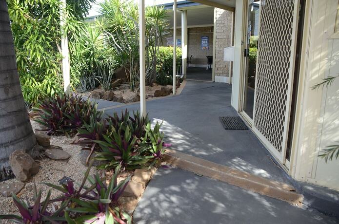 Imagen de los exteriores del Hotel Capricorn, Blackwater. Foto 33