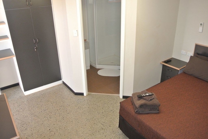 Imagen de la habitación del Hotel Capricorn Village, Newman. Foto 13