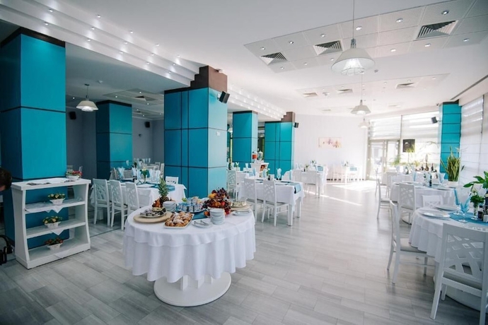 Imagen del bar/restaurante del Hotel Caprioara Spaandwellness Resort. Foto 4