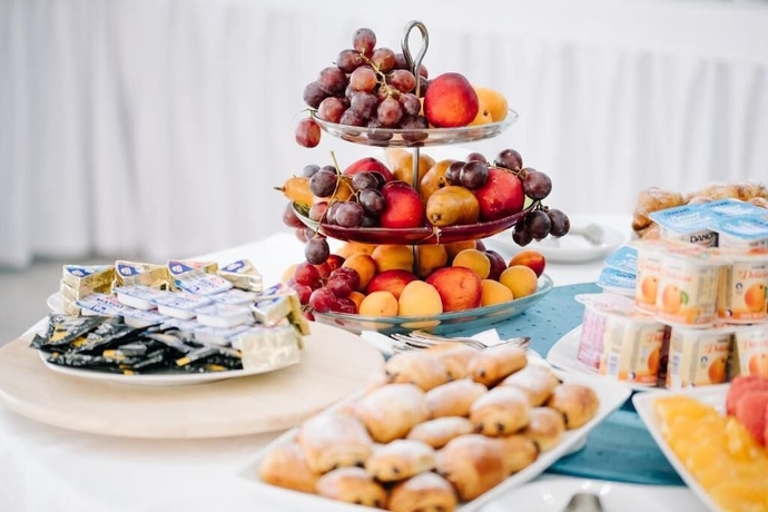 Imagen del bar/restaurante del Hotel Caprioara Spaandwellness Resort. Foto 7