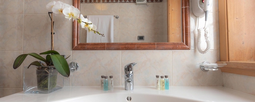 Imagen de la habitación del Hotel Capriolo, Teola. Foto 9