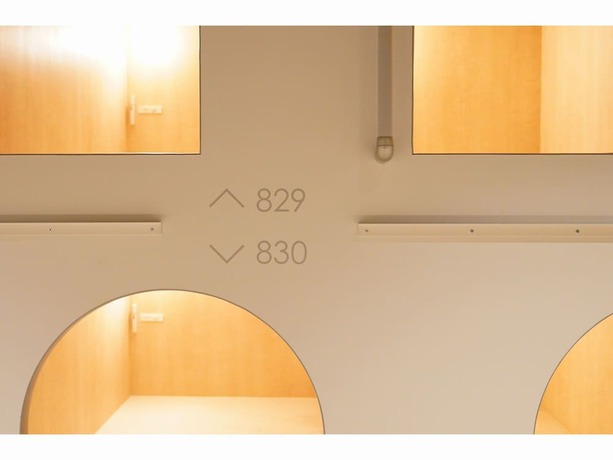 Imagen de los interiores del Hotel Capsule Citycabin Susukino. Foto 19