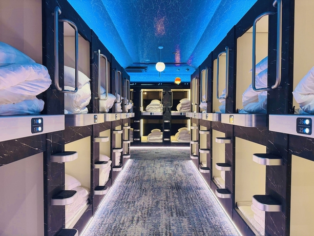 Imagen de la habitación del Hotel Capsule Hostel Beppu Tower. Foto 1