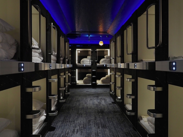 Imagen de la habitación del Hotel Capsule Hostel Beppu Tower. Foto 4