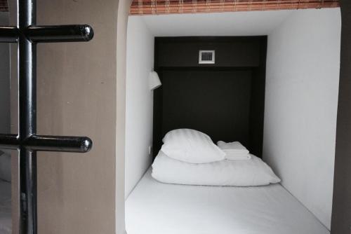 Imagen general del Hotel Capsule Hostel Chiangkhan. Foto 4