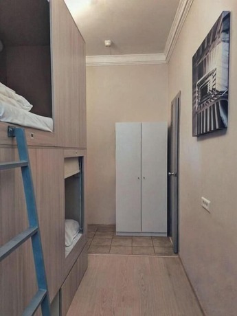 Imagen general del Hotel Capsule Hostel Yes. Foto 11