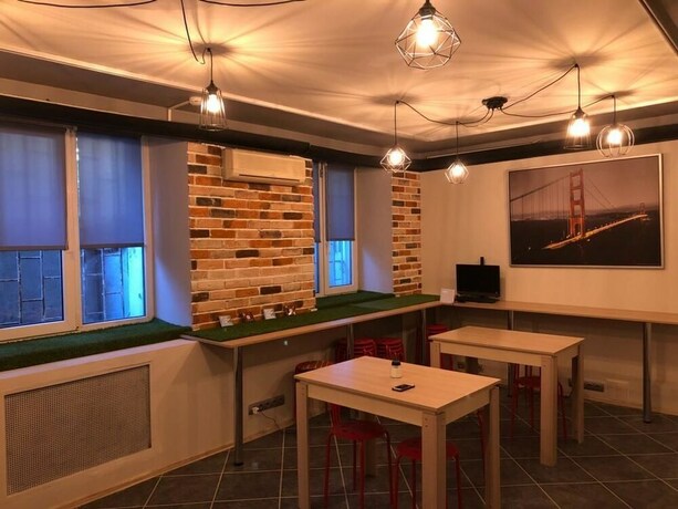 Imagen de los interiores del Hotel Capsule Hostel Yes Sport. Foto 15