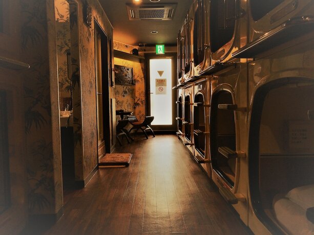 Imagen de la habitación del Hotel Capsule Inn Shimbashi - Men Only. Foto 18