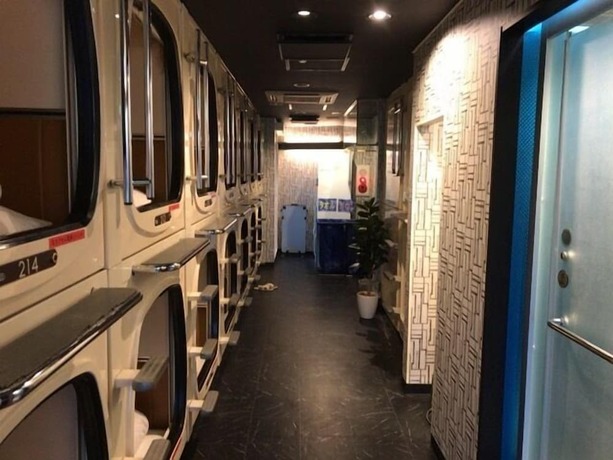 Imagen de la habitación del Hotel Capsule Inn Shimbashi - Men Only. Foto 19