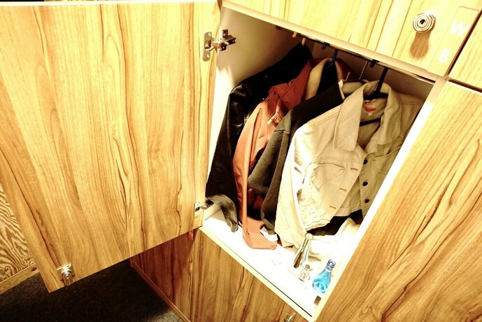 Imagen de la habitación del Hotel Capsule Majung. Foto 25